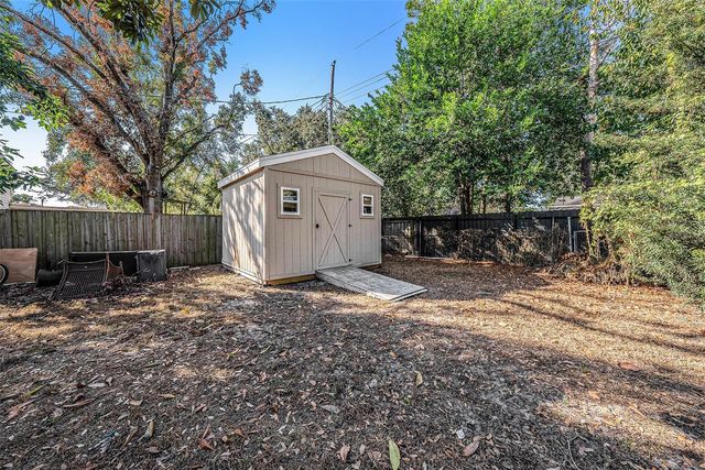 12710 GREENMOOR DRIVE, Tampa, FL 33618