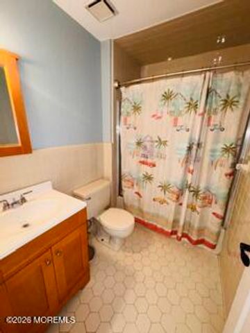 109 Cotswold Circle 2, Ocean Twp, NJ 07712