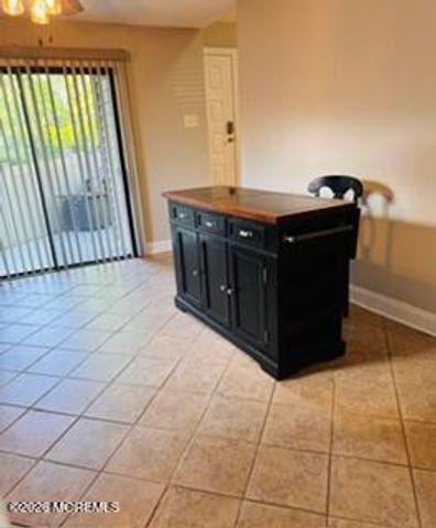 109 Cotswold Circle 2, Ocean Twp, NJ 07712