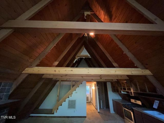 190 Golf Course Road, Rogersville, TN 37857