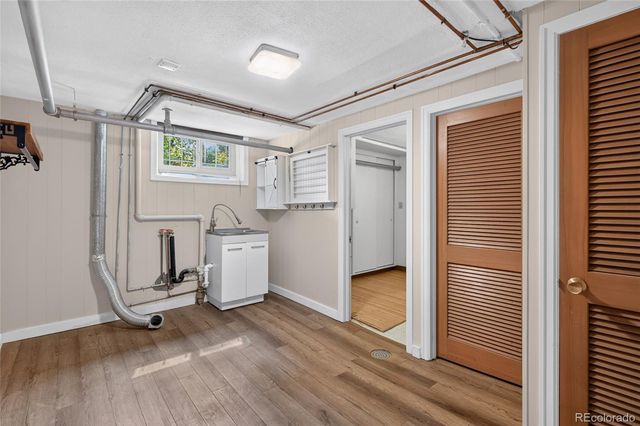 3348 W 46th Avenue, Denver, CO 80211