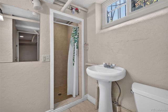 3348 W 46th Avenue, Denver, CO 80211