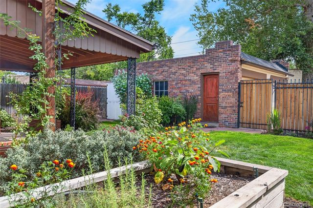 3348 W 46th Avenue, Denver, CO 80211