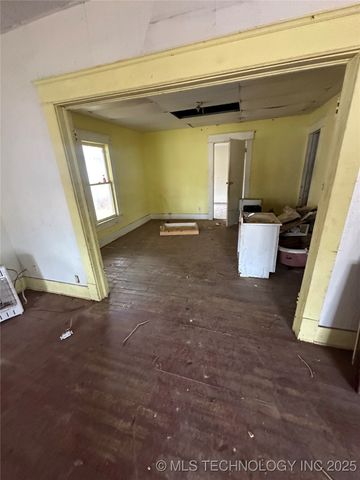 616 S Florida Avenue, Okmulgee, OK 74447