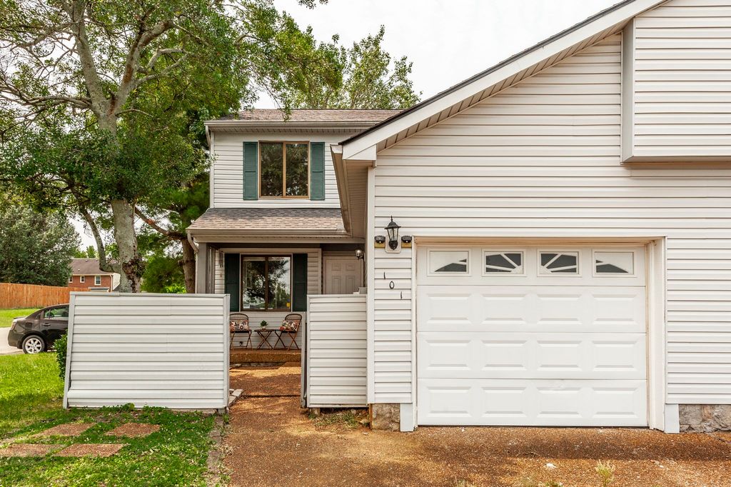 101 Maple Way, N, Hendersonville, TN 37075