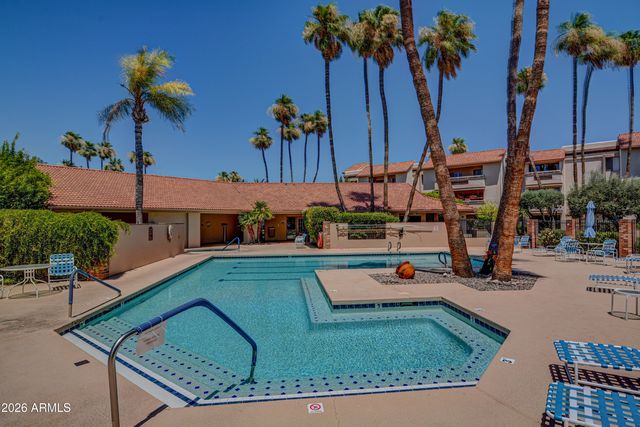 17404 N 99TH Avenue 228, Sun City, AZ 85373