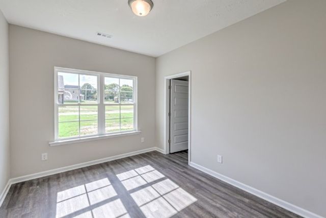 21 Bartow St, Decherd, TN 37324