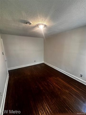 17139 Roselawn Street, Detroit, MI 48221