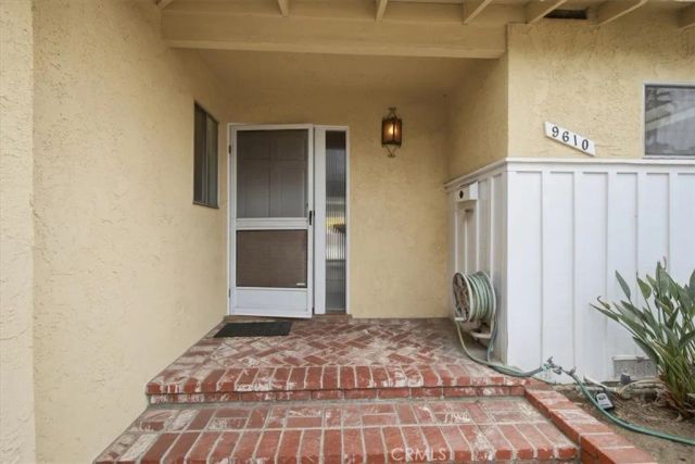 9610 Natick, North Hills, CA 91343
