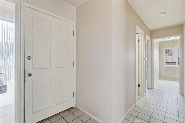 9610 Natick, North Hills, CA 91343
