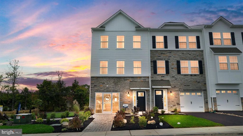 117 BELL COURT, Sellersville, PA 18960