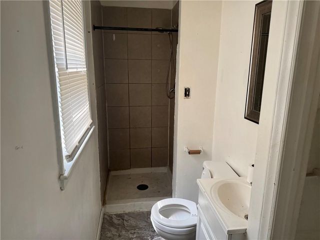 9810 Bennington Avenue, Kansas City, MO 64134