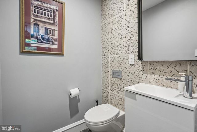 626 D ST NE, Washington, DC 20002
