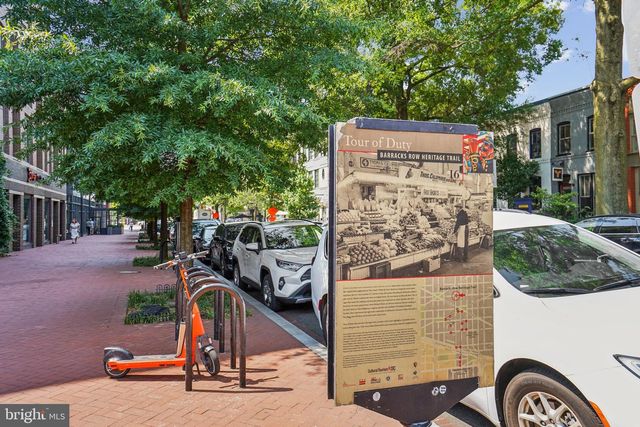 626 D ST NE, Washington, DC 20002