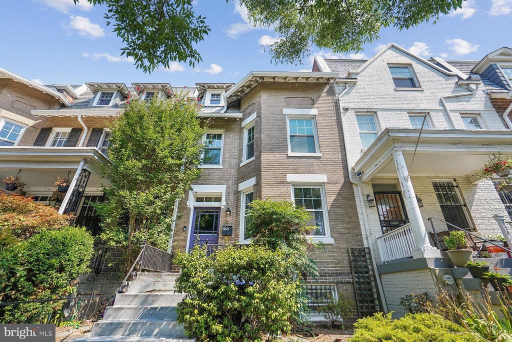 626 D ST NE, Washington, DC 20002