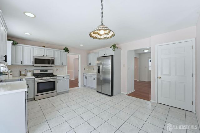 1484 Osage Road, North Brunswick, NJ 08902