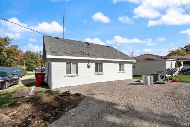 8727 S Hill Drive, Silver Lake, IN 46982