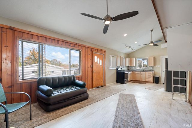 8727 S Hill Drive, Silver Lake, IN 46982