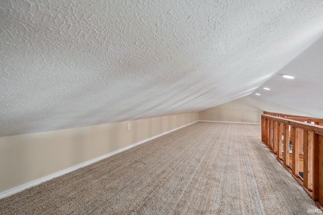 8727 S Hill Drive, Silver Lake, IN 46982