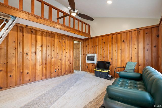 8727 S Hill Drive, Silver Lake, IN 46982