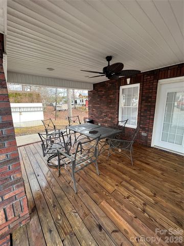 129 Twin Bluff Trail, Mount Gilead, NC 27306