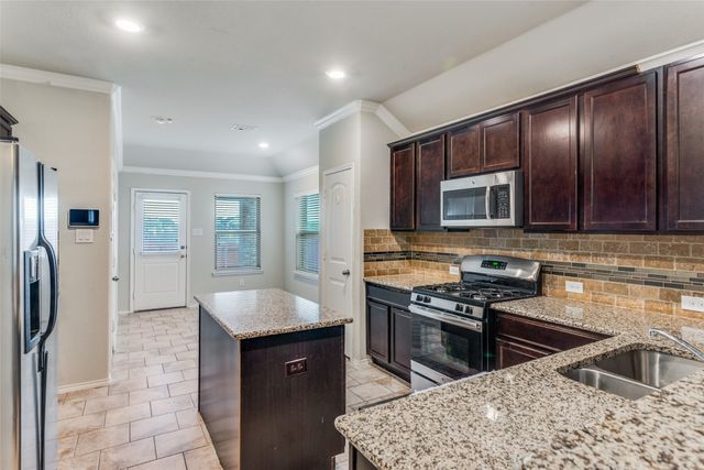 5856 Bindweed Street, Fort Worth, TX 76123