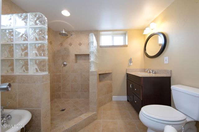1025 Locust Street, Reno, NV 89502