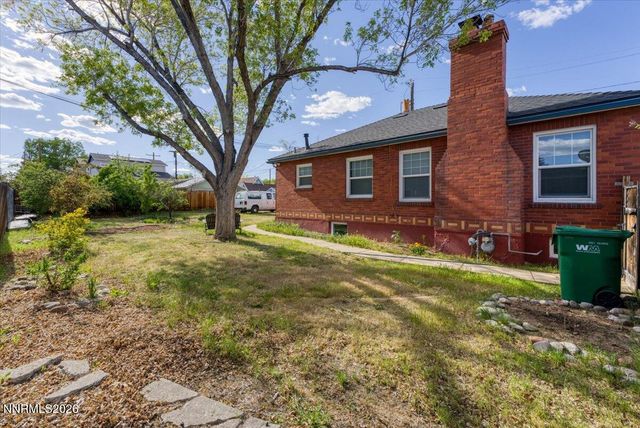 1025 Locust Street, Reno, NV 89502