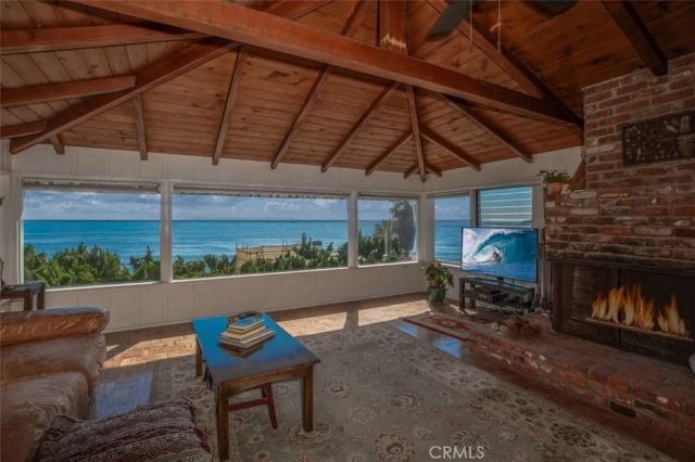 709 Gaviota Drive, Laguna Beach, CA 92651