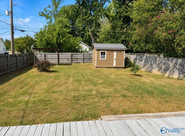 801 NE Stevens Avenue, Huntsville, AL 35801