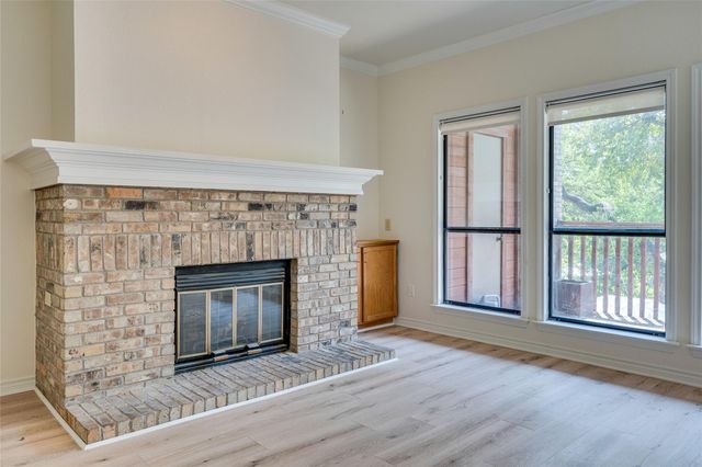 1406 Windsor RD 201, Austin, TX 78703