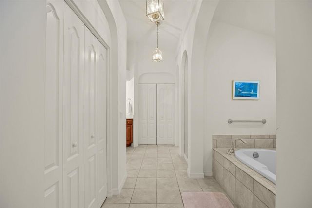 340 SE Saint Lucie Boulevard, Stuart, FL 34996