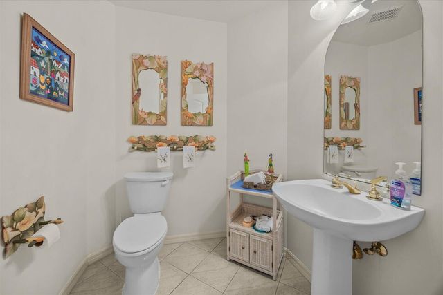 340 SE Saint Lucie Boulevard, Stuart, FL 34996