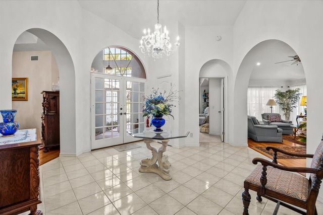 340 SE Saint Lucie Boulevard, Stuart, FL 34996