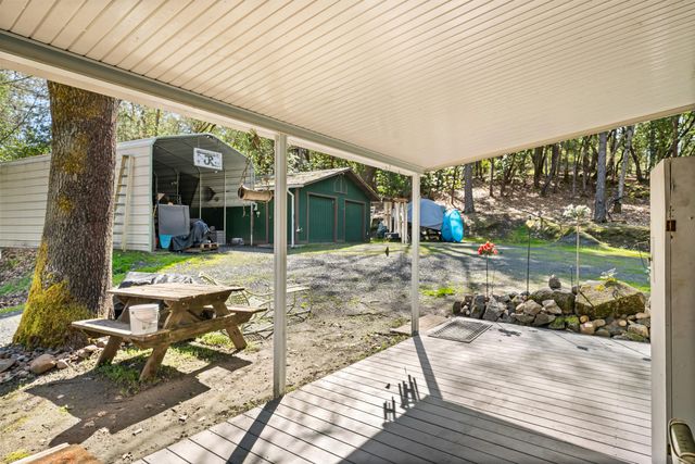 3477 Helms Road, Grants Pass, OR 97527