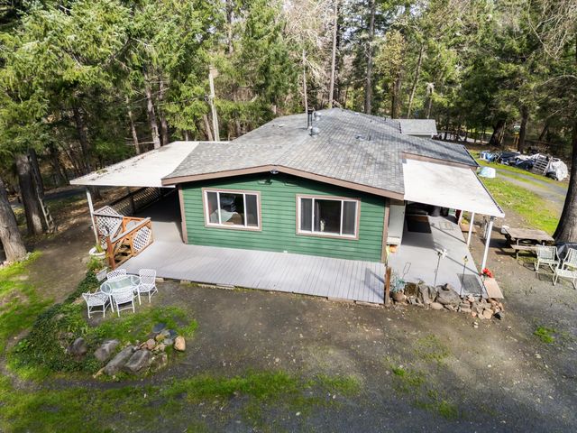 3477 Helms Road, Grants Pass, OR 97527