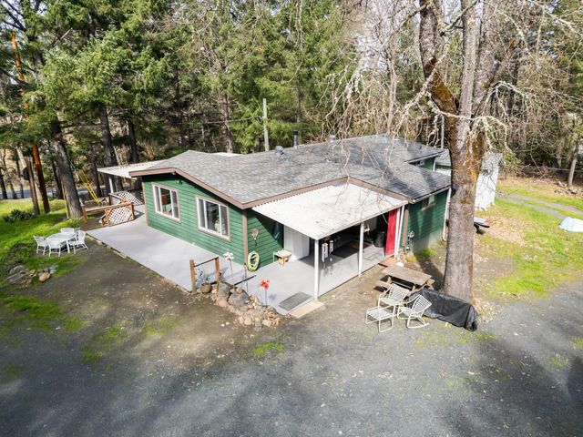 3477 Helms Road, Grants Pass, OR 97527