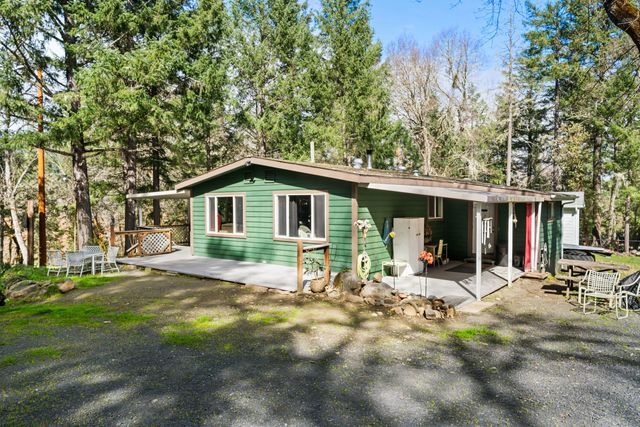 3477 Helms Road, Grants Pass, OR 97527