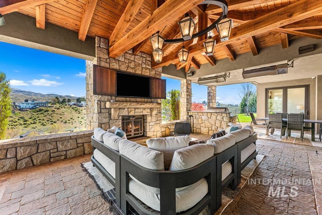 513 E Orion Ct, Boise, ID 83702 photo 15