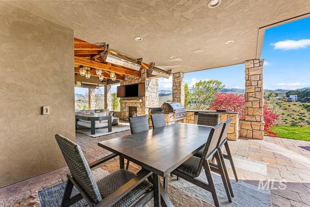 513 E Orion Ct, Boise, ID 83702 photo 17