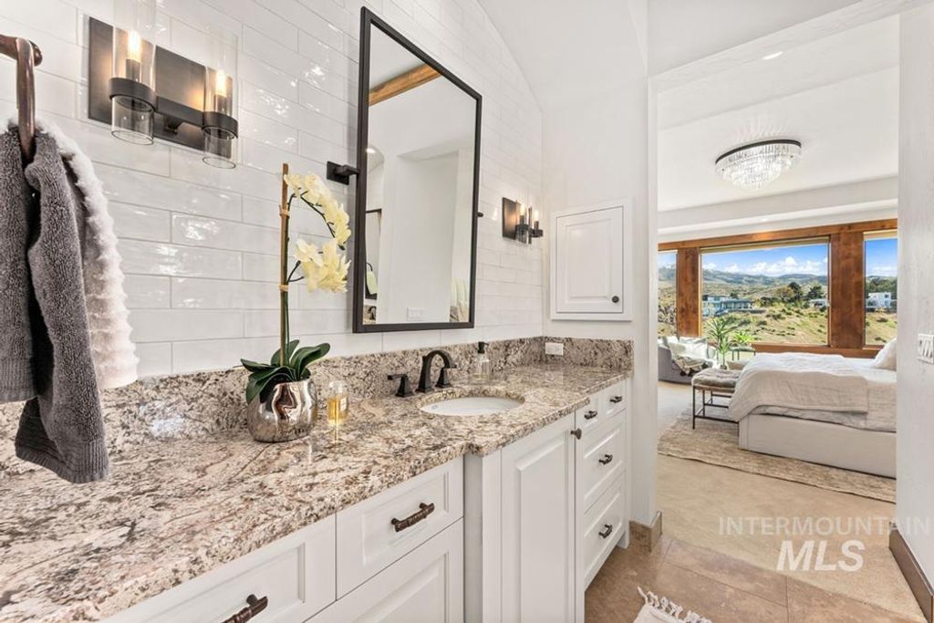 513 E Orion Ct, Boise, ID 83702 photo 23