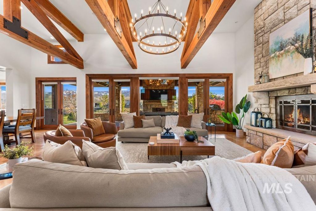 513 E Orion Ct, Boise, ID 83702 photo 4