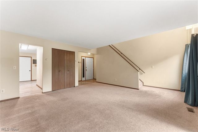 931 Trimble Drive, Akron, OH 44307