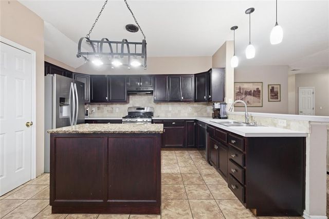 2010 Huntington Road, Oklahoma City, OK 73130