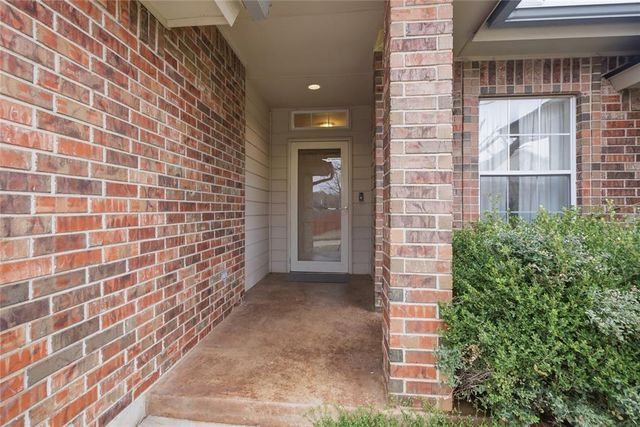 2010 Huntington Road, Oklahoma City, OK 73130