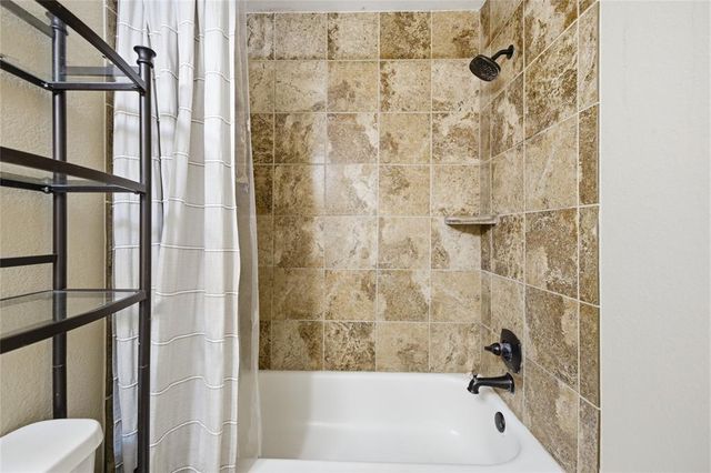 2010 Huntington Road, Oklahoma City, OK 73130