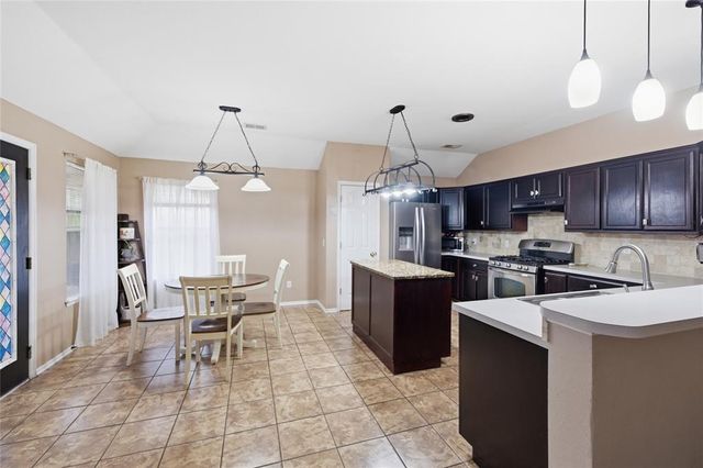 2010 Huntington Road, Oklahoma City, OK 73130