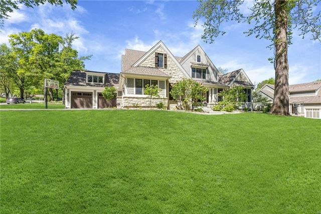 5710 Reinhardt Drive, Fairway, KS 66205
