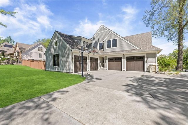 5710 Reinhardt Drive, Fairway, KS 66205