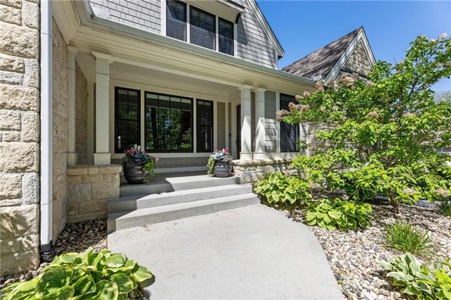 5710 Reinhardt Drive, Fairway, KS 66205